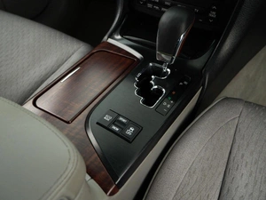 Седан Toyota Crown 2008 года, 1573055 рублей, Москва