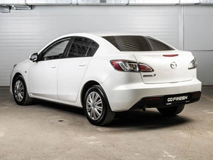 Седан Mazda 3 2010 года, 935000 рублей, Ставрополь