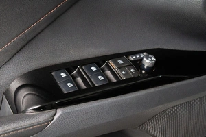 Седан Toyota Camry 2019 года, 1539000 рублей, Сургут