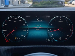 Седан Mercedes-benz CLA-класс 2019 года, 3130000 рублей, Краснодар