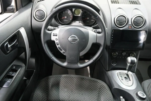 Внедорожник Nissan Qashqai 2007 года, 839000 рублей, Омск