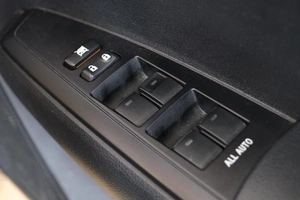 Универсал Toyota Corolla Fielder 2014 года, 1599000 рублей, Омск