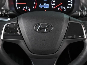 Седан Hyundai Solaris 2018 года, 1569000 рублей, Аксай