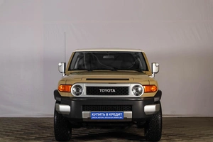 Внедорожник Toyota FJ Cruiser 2021 года, 5899000 рублей, Тюмень