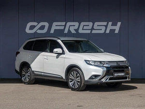 Внедорожник Mitsubishi Outlander 2018 года, 1775000 рублей, Краснодар