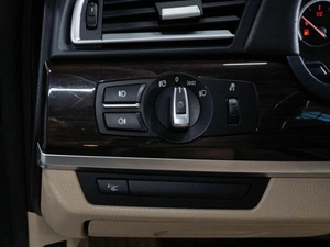Седан BMW 7 серия 2011 года, 2149000 рублей, Тюмень