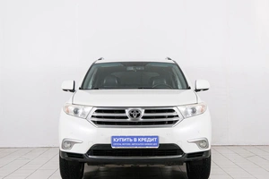 Внедорожник Toyota Highlander 2012 года, 2199000 рублей, Красноярск