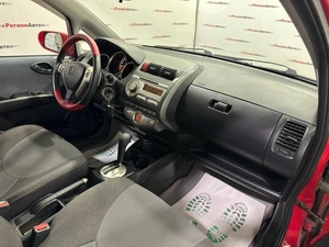 Хетчбэк Honda Jazz 2007 года, 570000 рублей, Красноярск