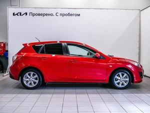 Хетчбэк Mazda 3 2011 года, 845000 рублей, Красноярск
