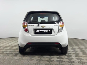 Хетчбэк Chevrolet Spark 2011 года, 440000 рублей, Казань
