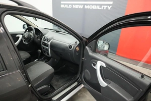 Хэтчбек Renault Sandero 2012 года, 750000 рублей, Курск