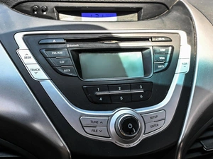 Седан Hyundai Avante 2011 года, 899000 рублей, Кирилловка