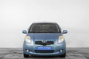 Хетчбэк Toyota Yaris 2007 года, 669000 рублей, Кемерово