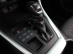 Внедорожник Toyota RAV4 2021 года, 3710000 рублей, Воронеж