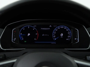 Универсал Volkswagen Passat 2019 года, 3399050 рублей, Москва