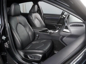 Седан Toyota Camry 2023 года, 3599000 рублей, Минеральные Воды