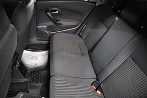 Седан Volkswagen Polo 2011 года, 649000 рублей, Сургут