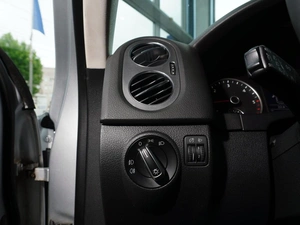 Внедорожник Volkswagen Tiguan 2013 года, 1177000 рублей, Тверь