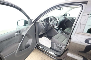 Внедорожник Volkswagen Tiguan 2016 года, 1750000 рублей, Обнинск