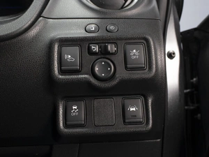 Хетчбэк Nissan Note 2018 года, 1120000 рублей, Омск