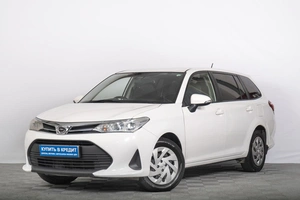Универсал Toyota Corolla Fielder 2018 года, 1429000 рублей, Томск