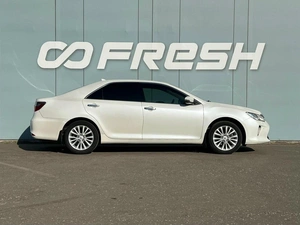 Седан Toyota Camry 2015 года, 1990000 рублей, Ижевск