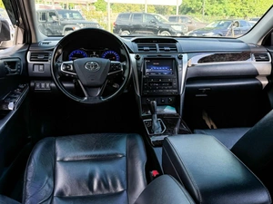 Седан Toyota Camry 2017 года, 2149000 рублей, Большой Сочи