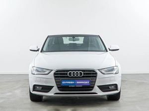 Седан Audi A4 2012 года, 1949999 рублей, Москва