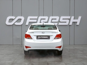 Седан Hyundai Solaris 2014 года, 750000 рублей, Краснодар