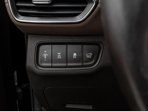 Внедорожник Hyundai Santa Fe 2018 года, 2560000 рублей, Краснодар