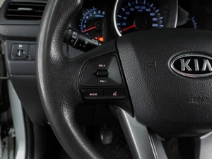 Седан Kia Rio 2012 года, 769000 рублей, Воронеж