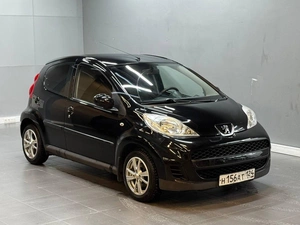 Хетчбэк Peugeot 107 2010 года, 547000 рублей, Красноярск