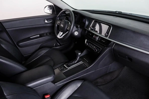 Седан Kia K5 2019 года, 2149000 рублей, Пермь