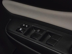 Хетчбэк Nissan Note 2016 года, 980000 рублей, Красноярск