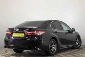 Седан Toyota Camry 2018 года, 2739000 рублей, Пермь