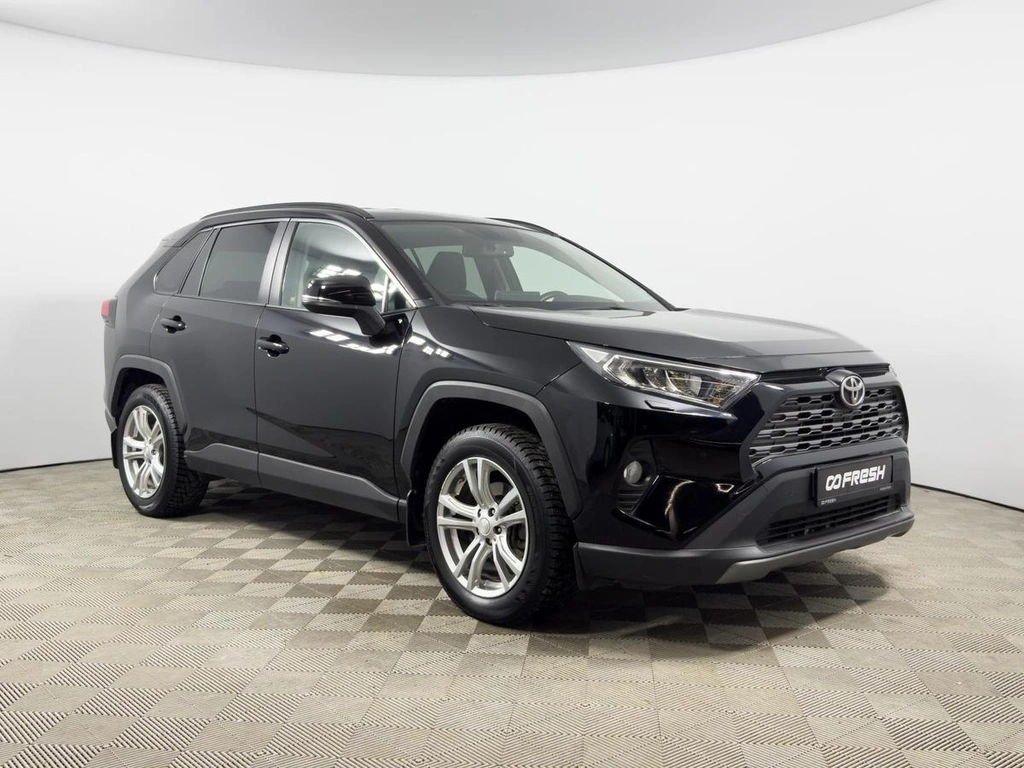 Внедорожник Toyota RAV4 2021 года, 3749200 рублей, Казань