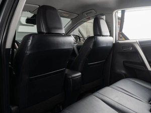 Внедорожник Toyota RAV4 2014 года, 2299000 рублей, Тюмень