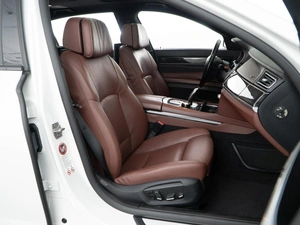 Седан BMW 7 серия 2012 года, 2098999 рублей, Москва