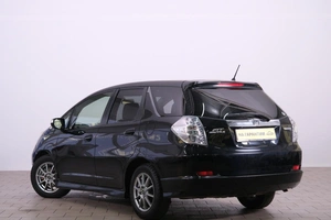 Универсал Honda Fit Shuttle 2012 года, 889000 рублей, Омск