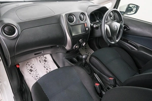 Хетчбэк Nissan Note 2016 года, 959000 рублей, Красноярск