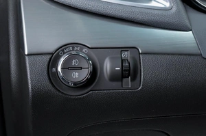 Внедорожник Opel Mokka 2012 года, 1319000 рублей, Челябинск