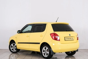 Хетчбэк Skoda Fabia 2012 года, 899000 рублей, Красноярск