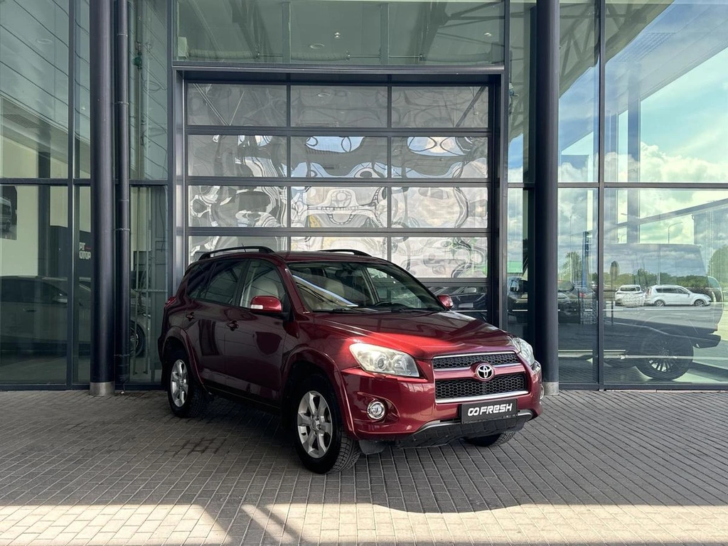 Внедорожник Toyota RAV4 2010 года, 1790000 рублей, Уфа