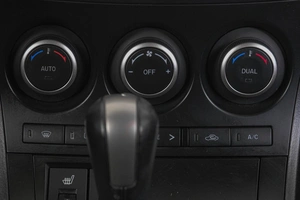 Седан Mazda 3 2011 года, 949000 рублей, Кемерово