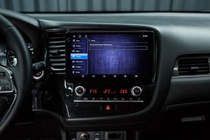 Внедорожник Mitsubishi Outlander 2021 года, 3850000 рублей, Красноярск