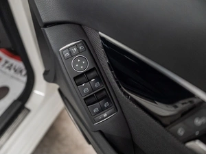 Седан Mercedes-benz C-класс 2011 года, 1400000 рублей, Красноярск