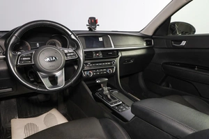 Седан Kia Optima 2019 года, 1599000 рублей, Новосибирск