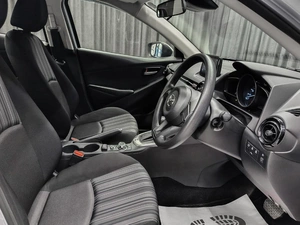 Хетчбэк Mazda Demio 2019 года, 1200000 рублей, Красноярск
