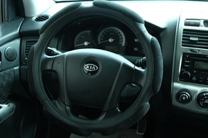 Внедорожник Kia Sportage 2007 года, 899000 рублей, Омск