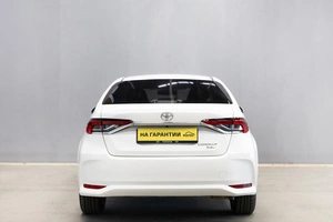 Седан Toyota Corolla 2021 года, 1939000 рублей, Новосибирск